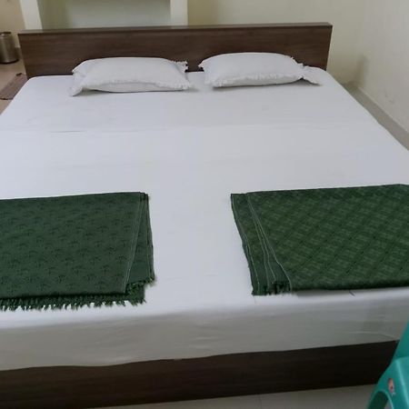 Bssk Comforts Inn Tiruchirappalli Eksteriør billede